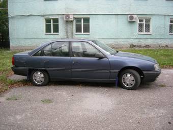 1989 Opel Omega Photos