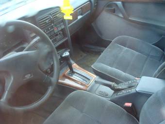 1990 Opel Omega Pictures