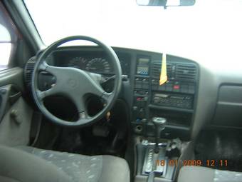 1991 Opel Omega Pictures