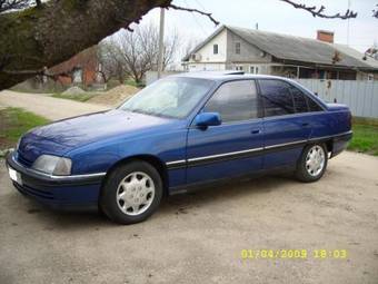 1992 Opel Omega Photos