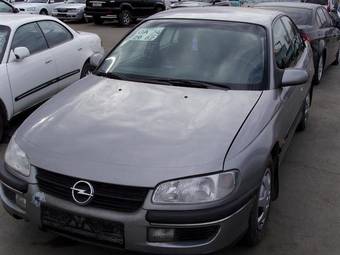 1994 Opel Omega Images