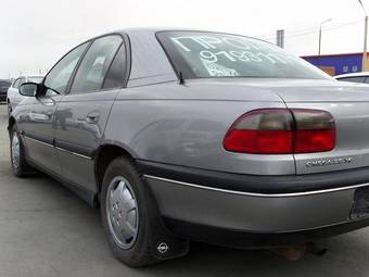 1994 Opel Omega Pictures