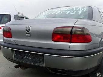 1994 Opel Omega Pics