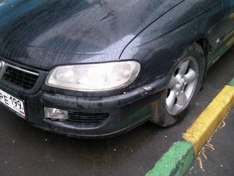 1994 Opel Omega Photos