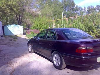 1994 Opel Omega Pictures