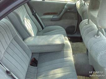 1994 Opel Omega Pictures