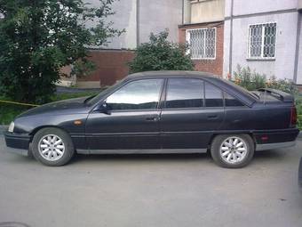 1994 Opel Omega Pictures