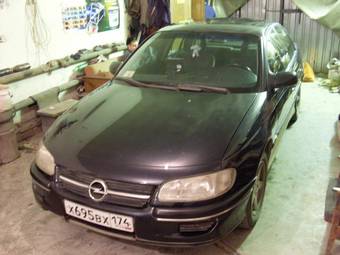 1995 Opel Omega Images