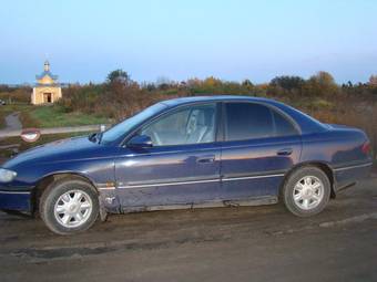 1995 Opel Omega Pictures