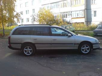 1995 Opel Omega