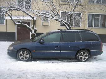 1997 Opel Omega Photos