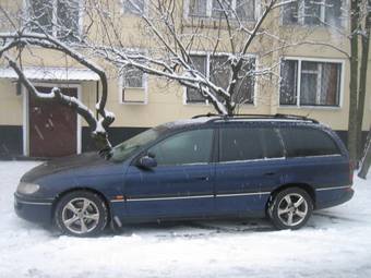 1997 Opel Omega Pictures