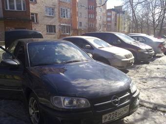 1997 Opel Omega Pics