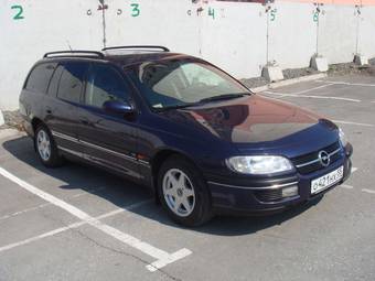 1997 Opel Omega Photos