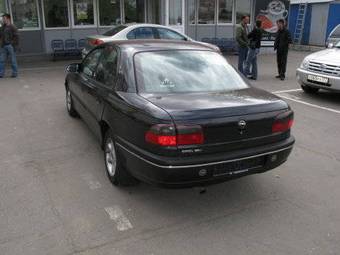 1997 Opel Omega Photos