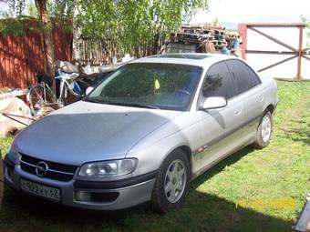 1997 Opel Omega Pictures