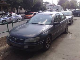 1997 Opel Omega Photos