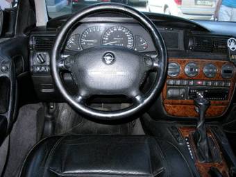 1998 Opel Omega Pictures