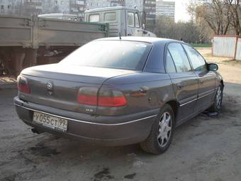 1998 Opel Omega Pictures