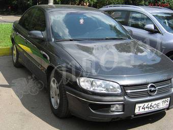 1998 Opel Omega Photos