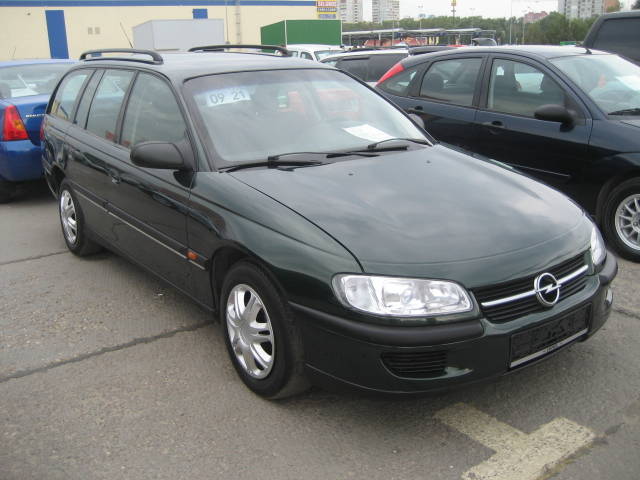 1998 Opel Omega