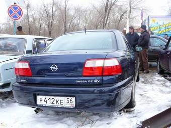 1999 Opel Omega Photos