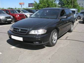 1999 Opel Omega Pictures