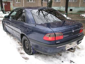 1999 Opel Omega Pictures