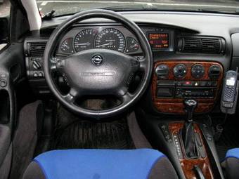 1999 Opel Omega Pictures