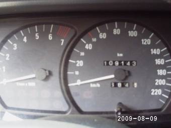 2000 Opel Omega Photos