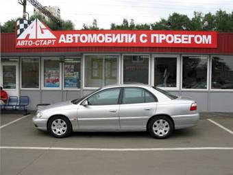 2000 Opel Omega Photos