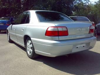 2000 Opel Omega Photos