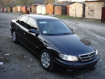 2000 Opel Omega Photos