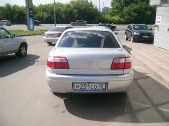 2002 Opel Omega Pictures