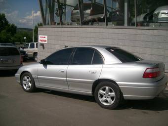 2002 Opel Omega Photos