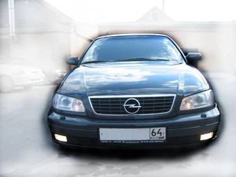 2003 Opel Omega Pictures