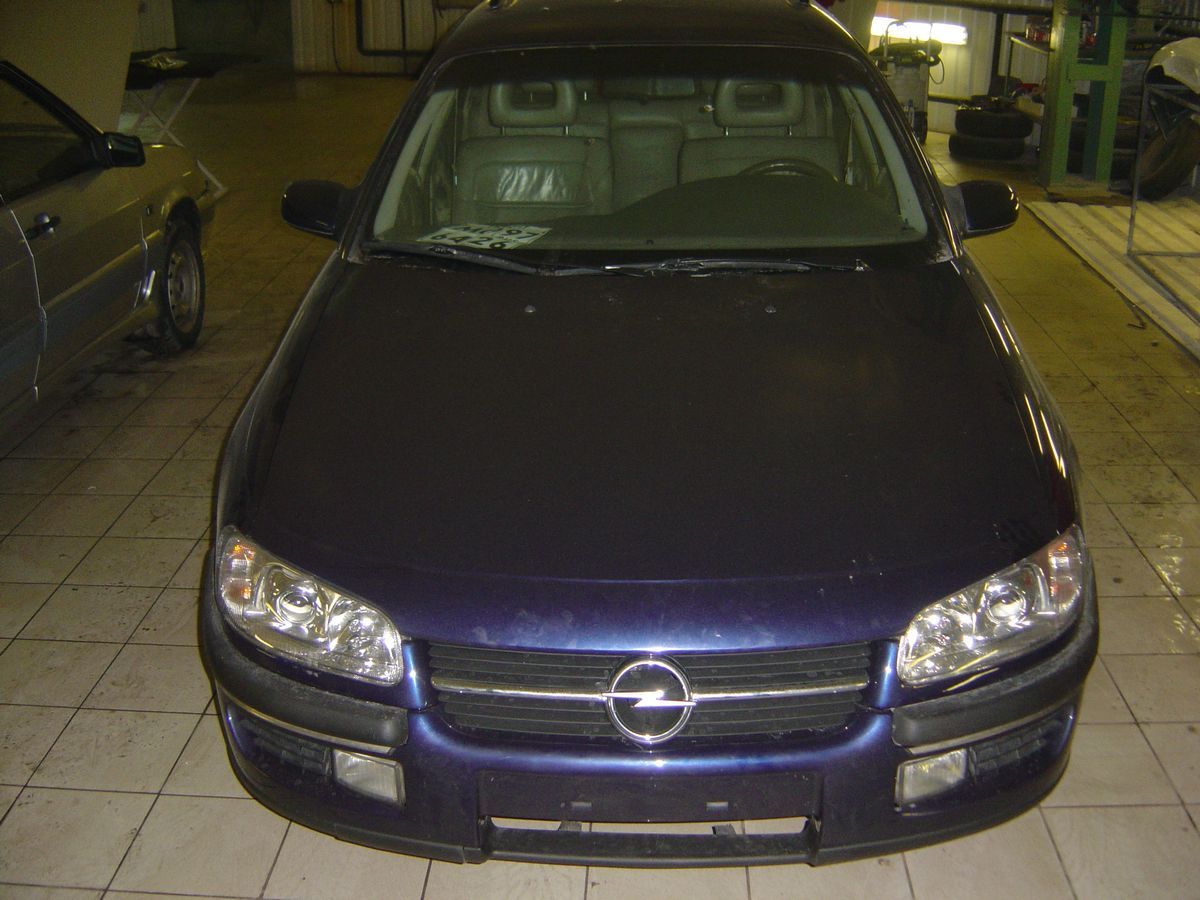 1998 Opel Omega B