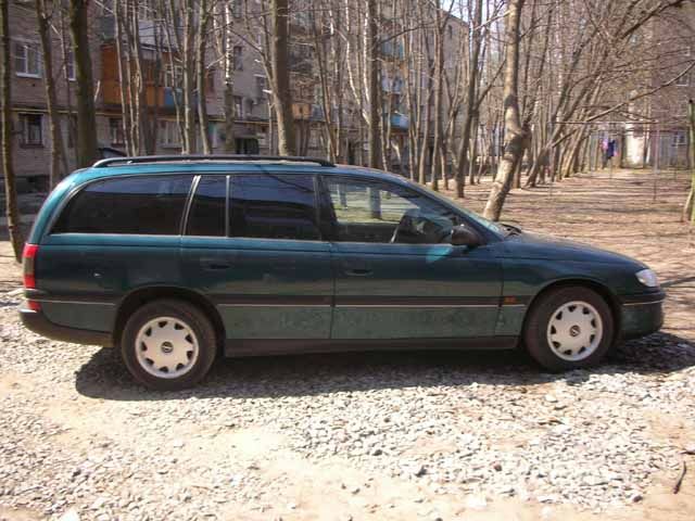 1996 Opel Omega Caravan