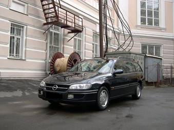 1998 Opel Omega Caravan