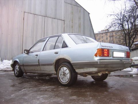 1984 Opel Record