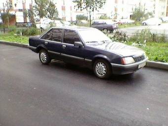 1986 Opel Rekord Pics