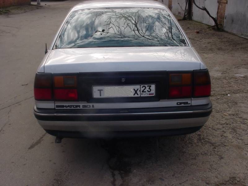1989 Opel Senator