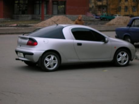 1998 Opel Tigra