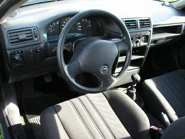 1989 Opel Vectra