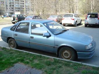 1989 Opel Vectra Photos