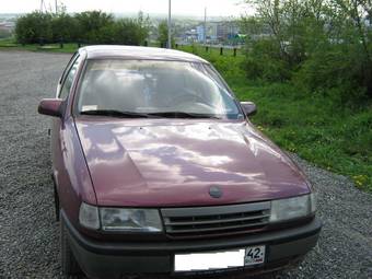 1989 Opel Vectra Photos