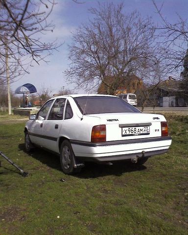 1990 Opel Vectra