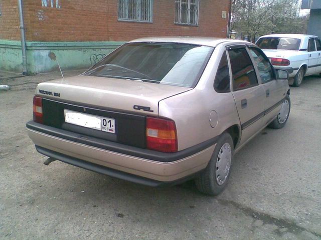 1990 Opel Vectra