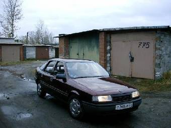 1990 Opel Vectra