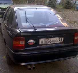 1990 Opel Vectra Wallpapers